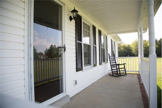 2949 Thompson Rd, Murfreesboro, TN 37128
