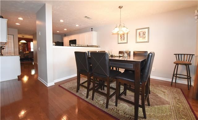 425 Creek Oak Dr, Murfreesboro, TN 37128