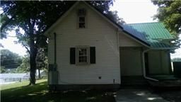 809 5th Ave E, Springfield, TN 37172