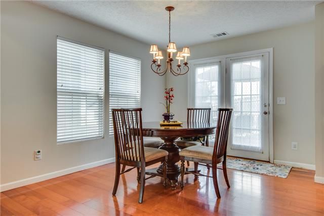 5400 Daniel Ray Dr, Whites Creek, TN 37189