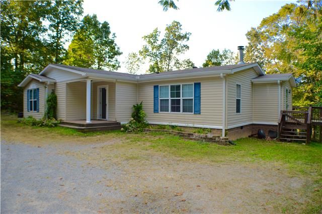 392 Joslin Branch Rd, White Bluff, TN 37187