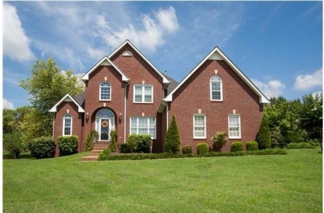 101 Wyncrest Ct, Hendersonville, TN 37075