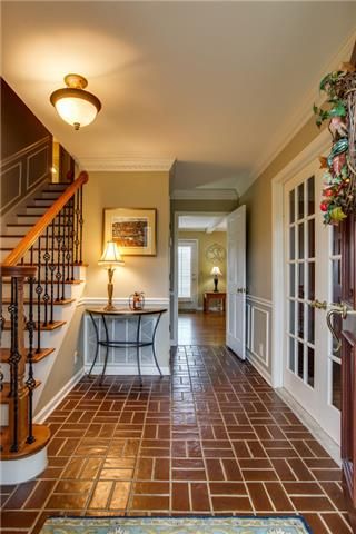 1209 Ridgeway Dr, Franklin, TN 37067