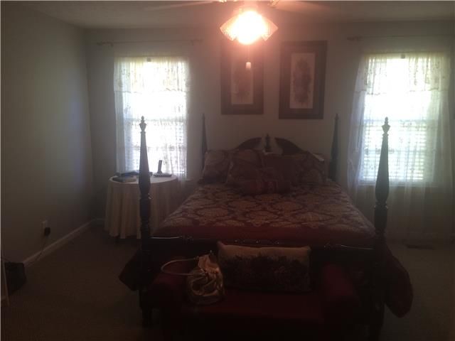 1663 Old Rome Pike, Lebanon, TN 37087