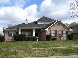 619 Creekfront Dr, Mount Juliet, TN 37122