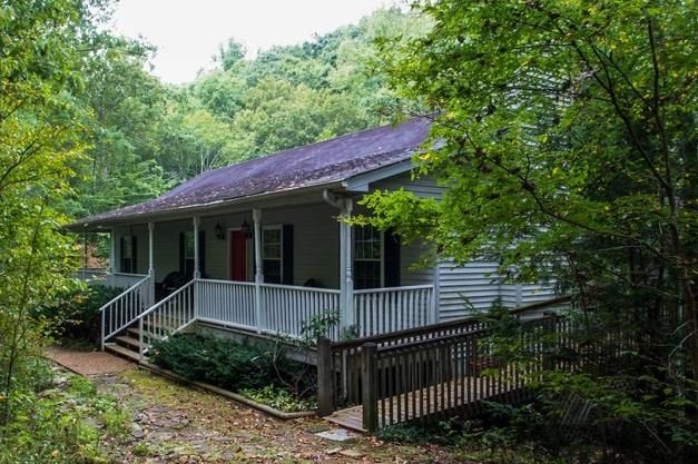 1230 Big Tom Rd, Kingston Springs, TN 37082