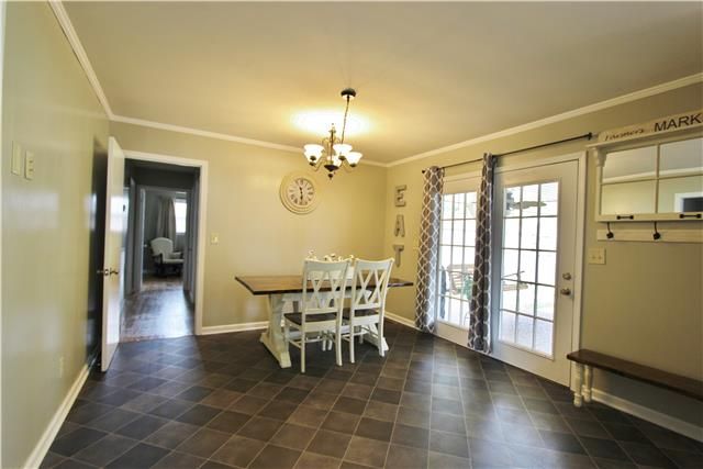 1011 Hickory Ct, Lebanon, TN 37087