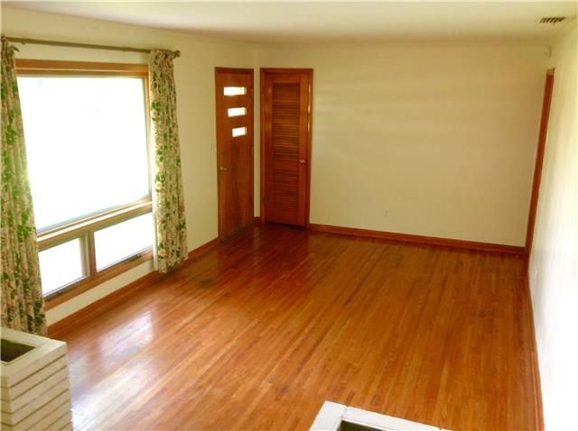 2232 Elam Rd, Murfreesboro, TN 37127