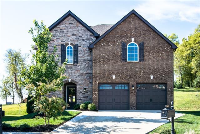2409 Seven Oaks Pk, Thompsons Station, TN 37179