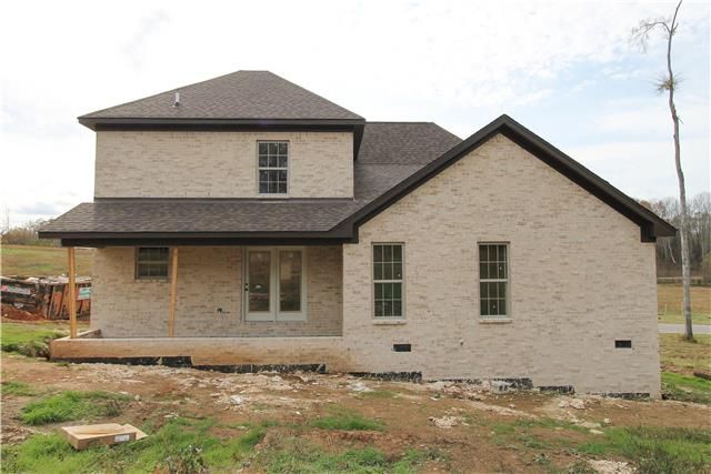 33 Harbor Pointe #9, Lebanon, TN 37087