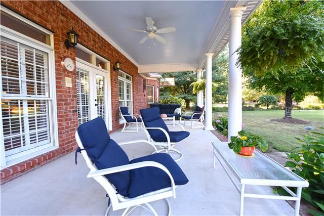 2872 Sulphur Springs Rd, Murfreesboro, TN 37129