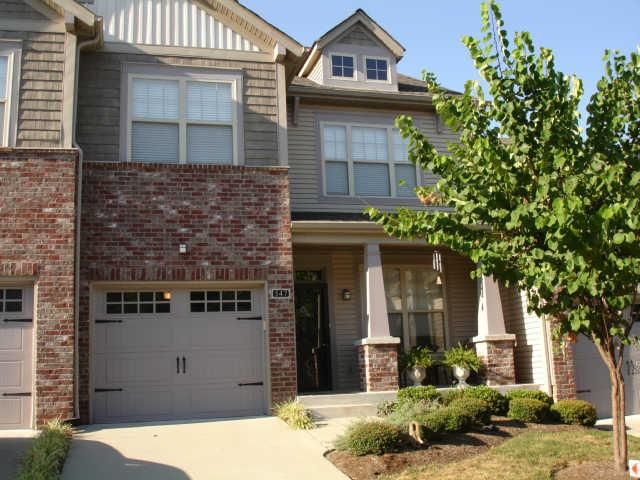 547 Griffin Cir, Hermitage, TN 37076