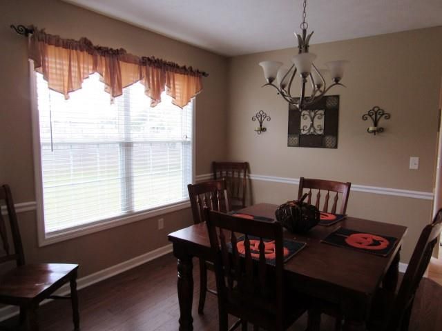 8005 Wicker Dr, Smyrna, TN 37167