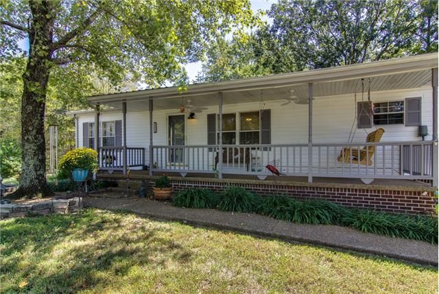 803 Jason Chapel Rd, Dickson, TN 37055
