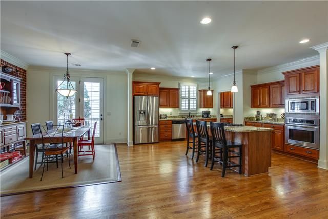 541 Ardmore Pl, Franklin, TN 37064