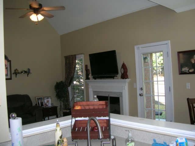 406 Carmel Dr, Murfreesboro, TN 37128