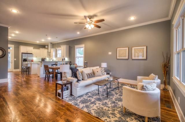 1322B Lischey Ave, Nashville, TN 37207
