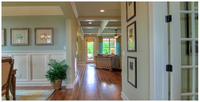 5161 Mountainbrook Cir, Hermitage, TN 37076