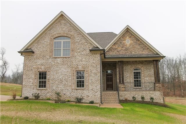 32 Harbor Pointe #83, Lebanon, TN 37087