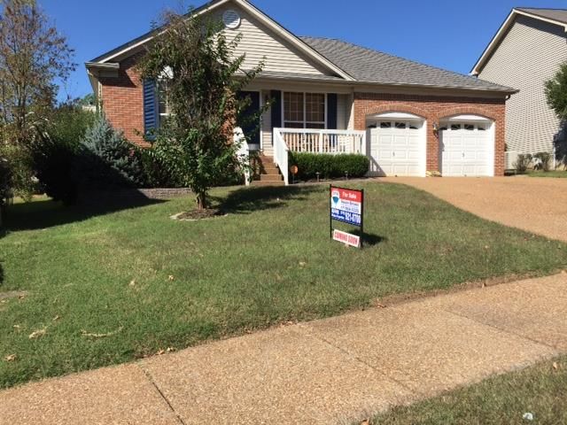 2226 Falcon Creek Dr, Franklin, TN 37067