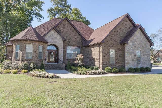 571 Schroer Dr, Murfreesboro, TN 37128