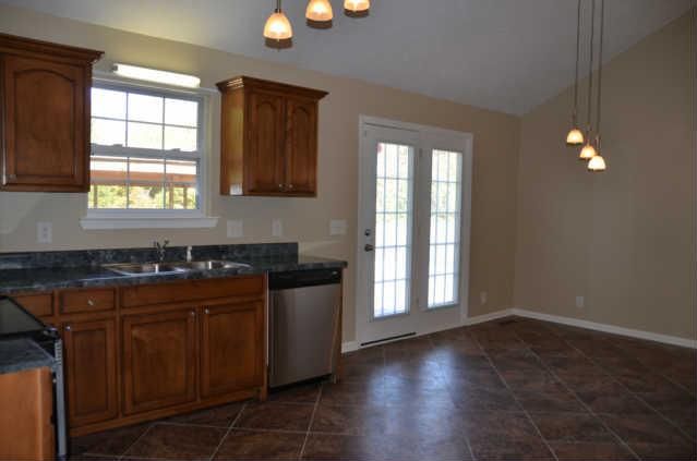 297 Running Meadows Rd, Portland, TN 37148