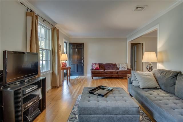 213 Garrett Dr, Nashville, TN 37211