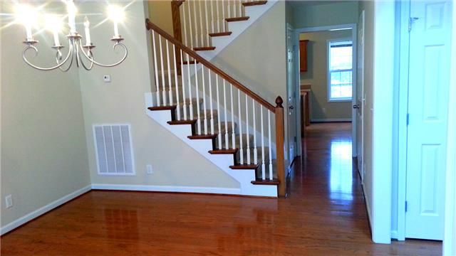 2112 Burges Ln, Spring Hill, TN 37174