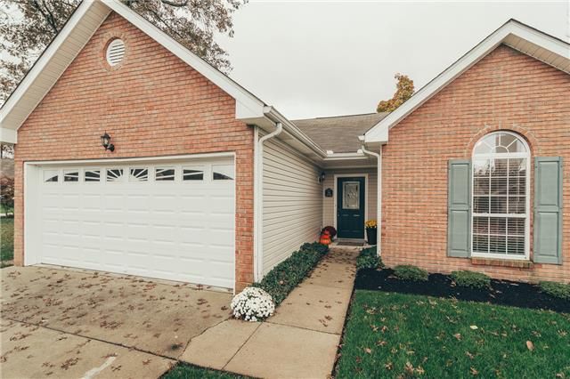 906 Chesire Ct, White House, TN 37188