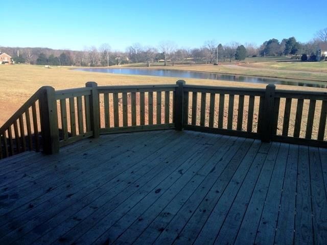 1114 Highlake Dr, Dickson, TN 37055