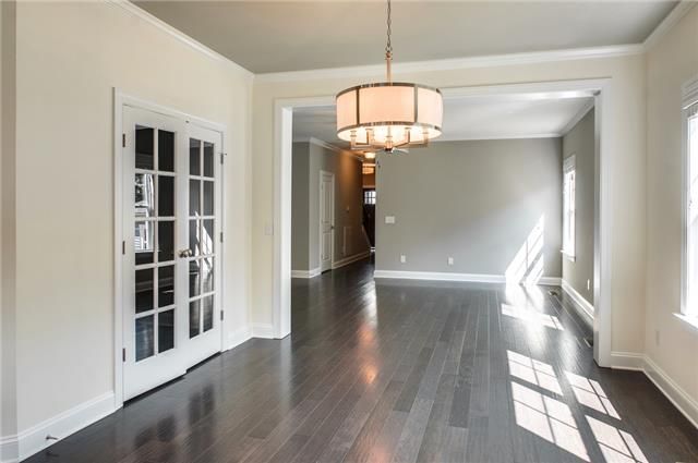 940B Strouse, Nashville, TN 37206