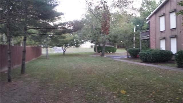 113 Brooke Castle Dr #113, Hermitage, TN 37076