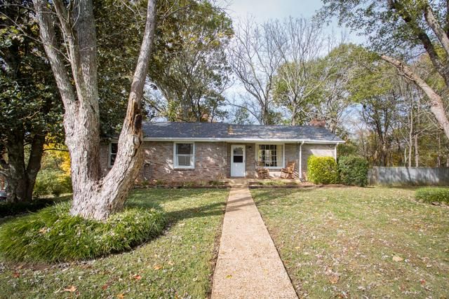 750 Linden Green Dr, Hermitage, TN 37076