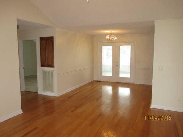 2051 Cambridge Ct, Murfreesboro, TN 37128