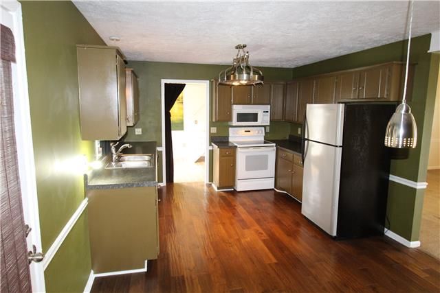 7935 Franklin Rd, Murfreesboro, TN 37130