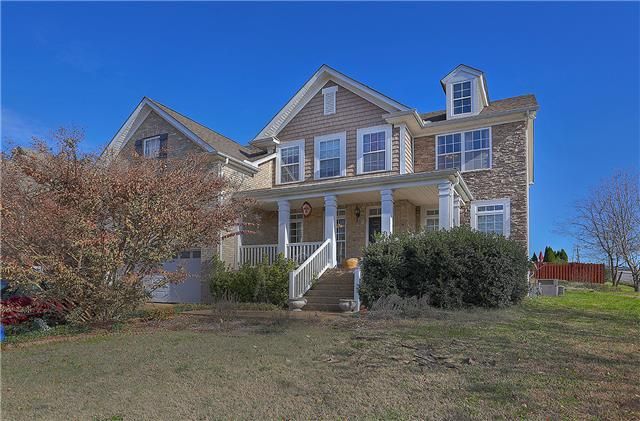 1055 Tanyard Springs Dr, Spring Hill, TN 37174