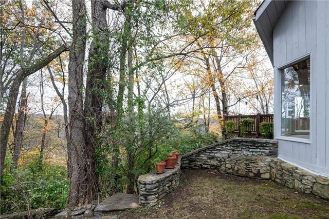 1605 Otter Creek Rd, Nashville, TN 37215