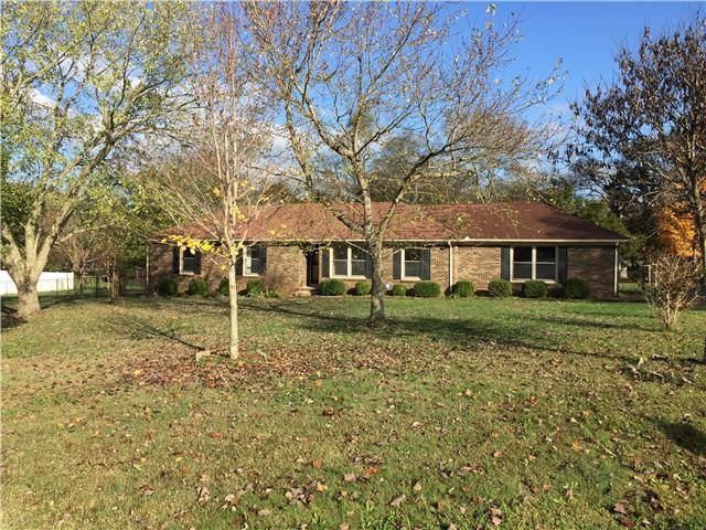446 Regency Ct, Murfreesboro, TN 37129