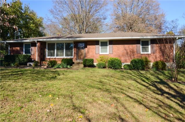 318 Bramblewood Dr, Nashville, TN 37211
