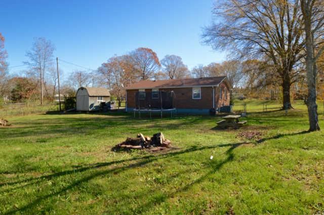 120 West Piney Rd, Dickson, TN 37055