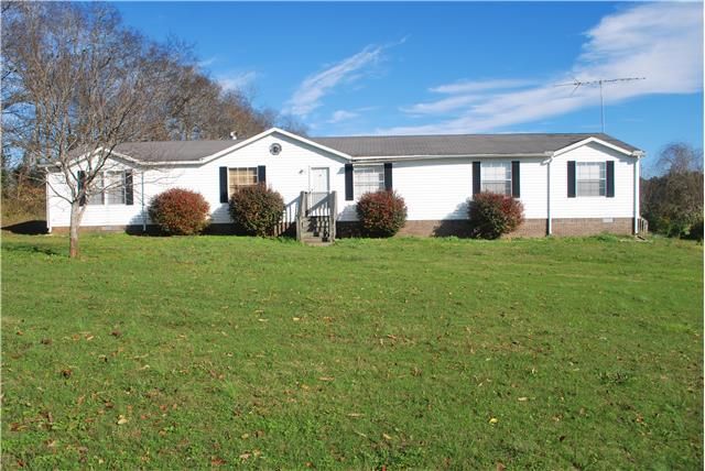 2667 Mcknight Rd, Culleoka, TN 38451
