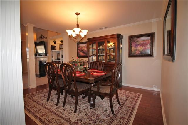 353 Golfview Ct, Murfreesboro, TN 37127