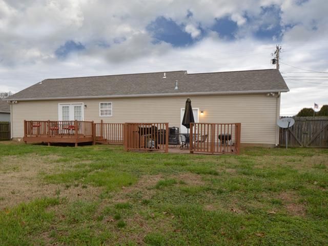 1635 Robert Rd, Columbia, TN 38401
