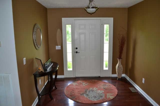 1608 Rogana Rd, Bethpage, TN 37022
