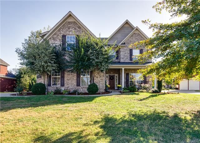 5333 Saint Ives Dr, Murfreesboro, TN 37128