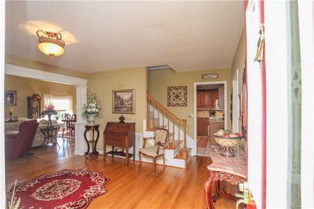 6258 N New Hope Rd, Hermitage, TN 37076