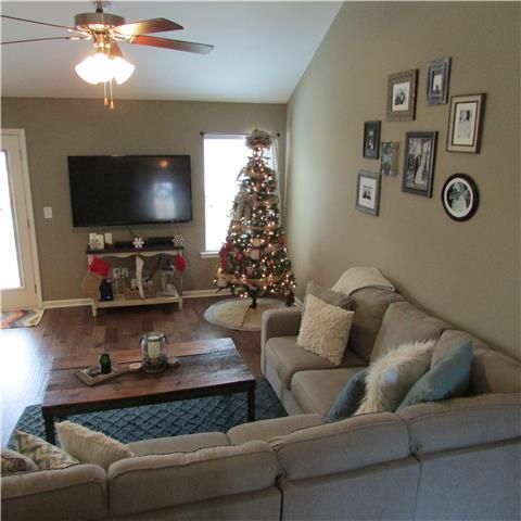 7018 Lakota Dr, Spring Hill, TN 37174