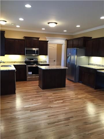 5221 Honeybee Dr, Murfreesboro, TN 37128