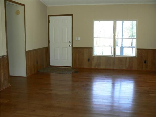 251 Pee Dee Branch Rd, Cottontown, TN 37048