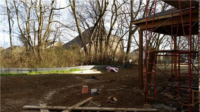 7037 Salmon Rn #196, Spring Hill, TN 37174